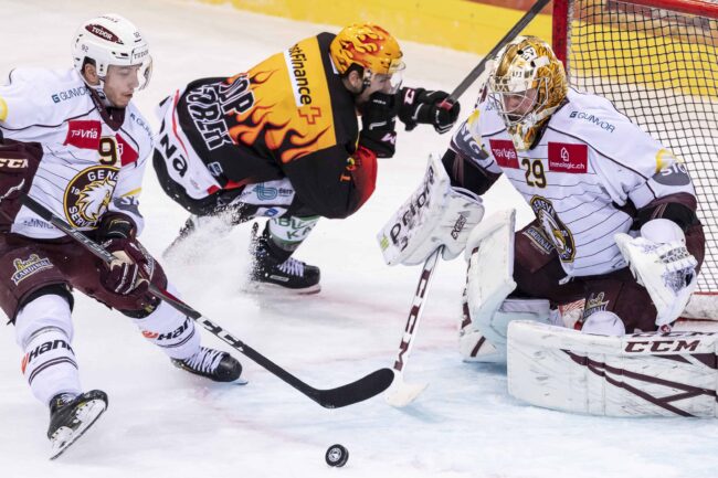 EISHOCKEY, 3. SPIEL, SPIEL 3, VIERTELFINAL, VIERTELFINALE, PLAYOFF, PLAYOFFS, PLAY-OFFS, NATIONAL LEAGUE, NL, MEISTERSCHAFT, SAISON 2018/19, HOCKEY SUR GLACE, SC BERN, SCB, GENEVE SERVETTE HC, GENF SERVETTE HC,